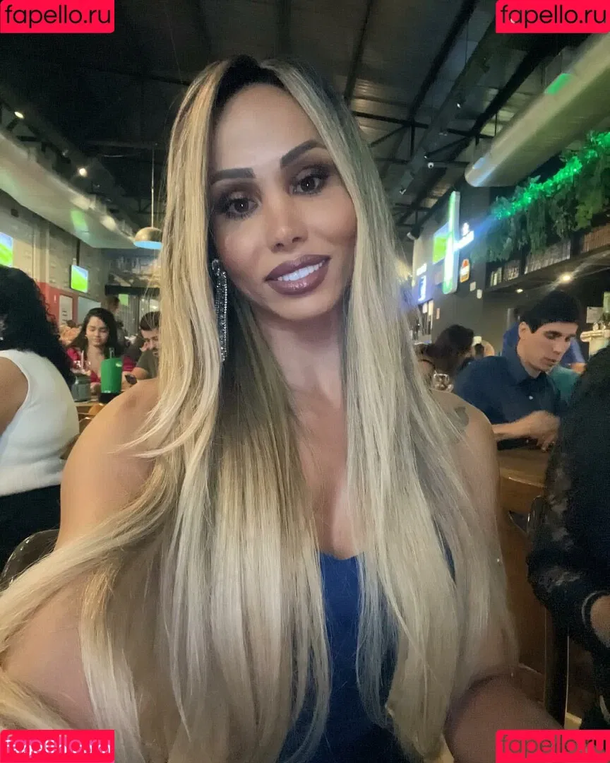 Agatha Ferraz Onlyfans Photo Gallery 
