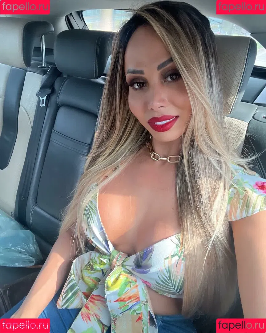 Agatha Ferraz Onlyfans Photo Gallery 