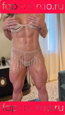 Izabelle Paula Onlyfans Photo Gallery 