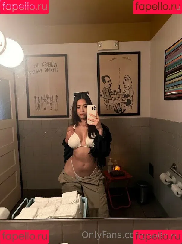enellyx Onlyfans Photo Gallery 