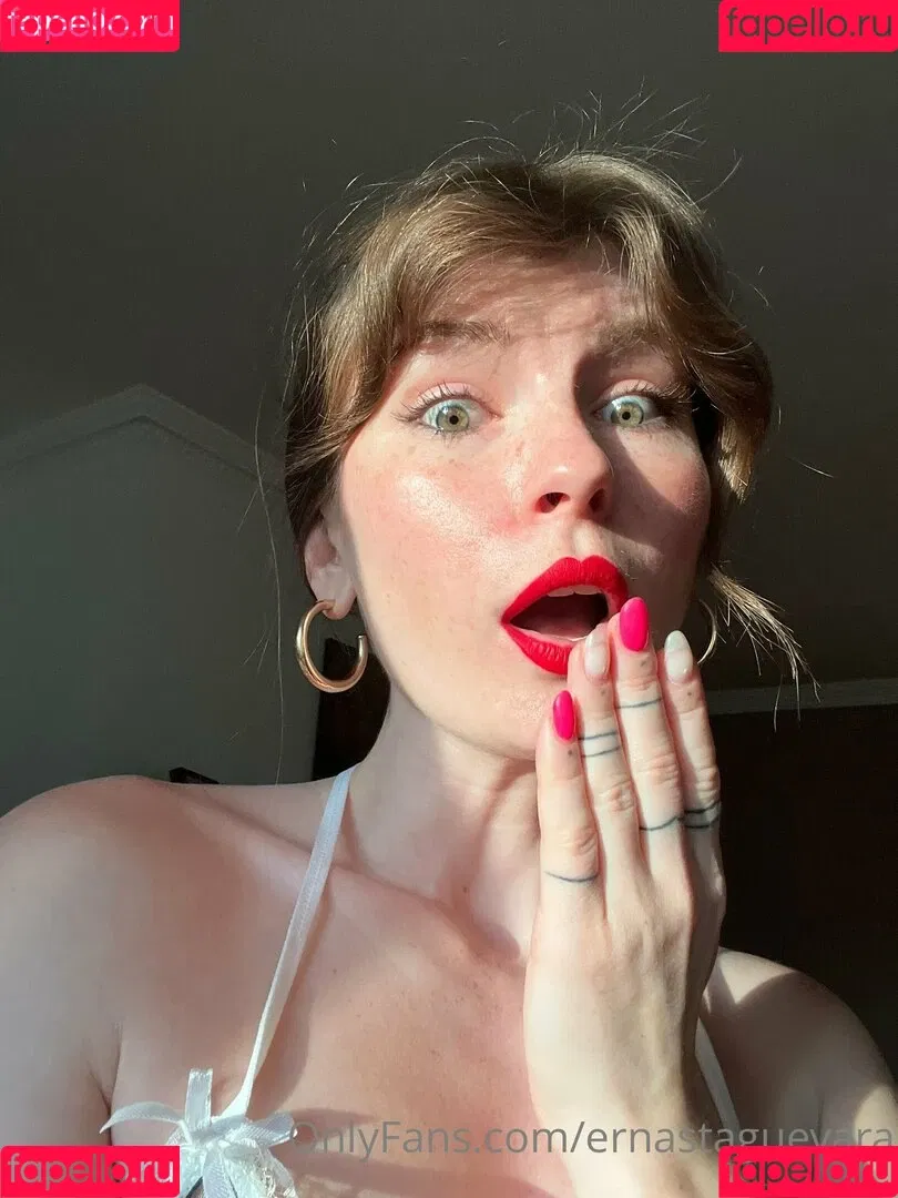 Ernesta Guevara Onlyfans Photo Gallery 