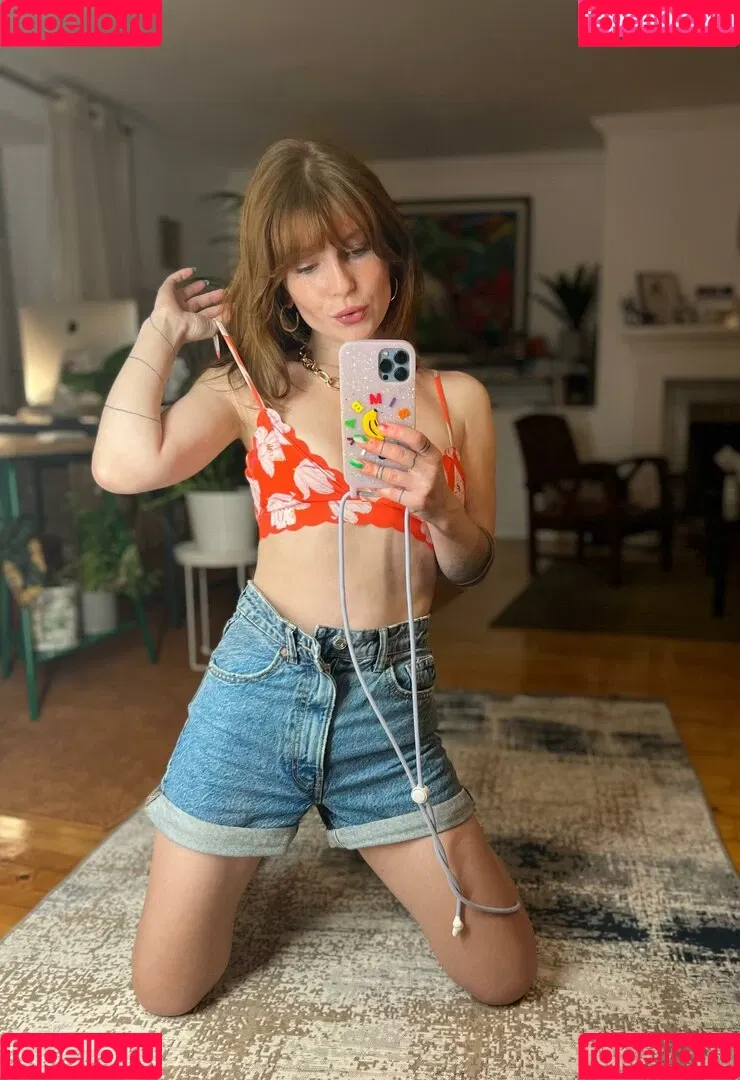 Ernesta Guevara Onlyfans Photo Gallery 
