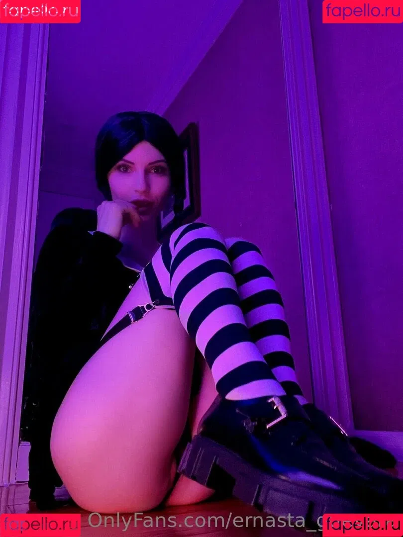 Ernesta Guevara Onlyfans Photo Gallery 