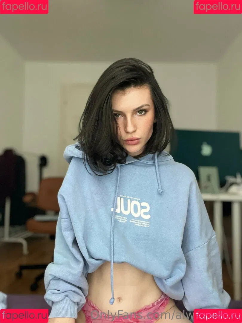 Ernesta Guevara Onlyfans Photo Gallery 
