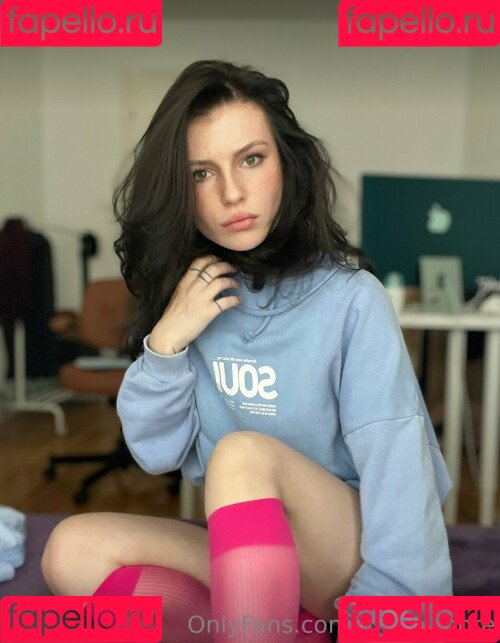 Ernesta Guevara Nude Onlyfans Photo 47