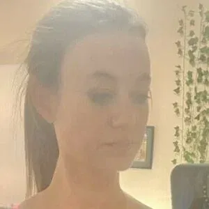 WomenBarstool Onlyfans Photo Gallery 