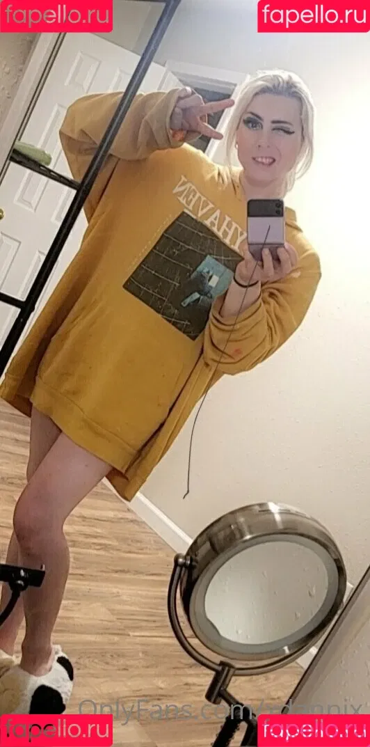 xdannix Onlyfans Photo Gallery 