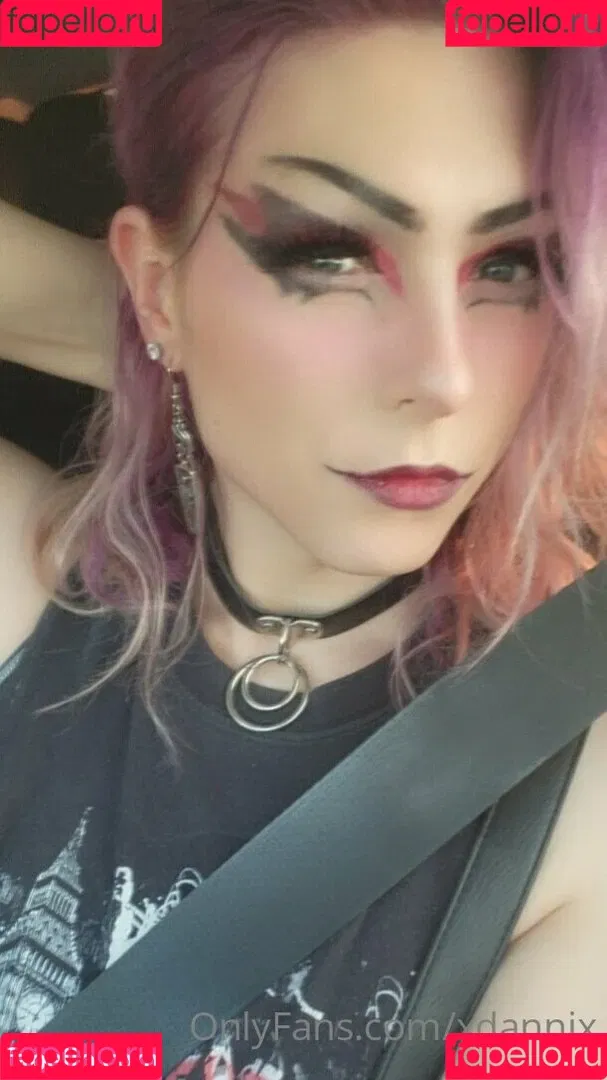 xdannix Onlyfans Photo Gallery 