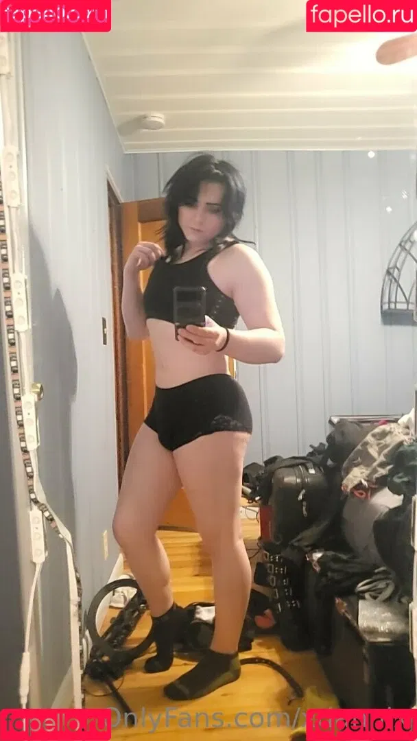 xdannix Onlyfans Photo Gallery 