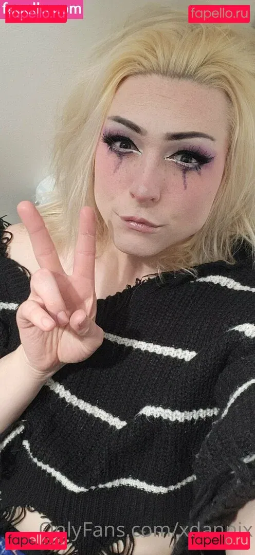 xdannix Onlyfans Photo Gallery 