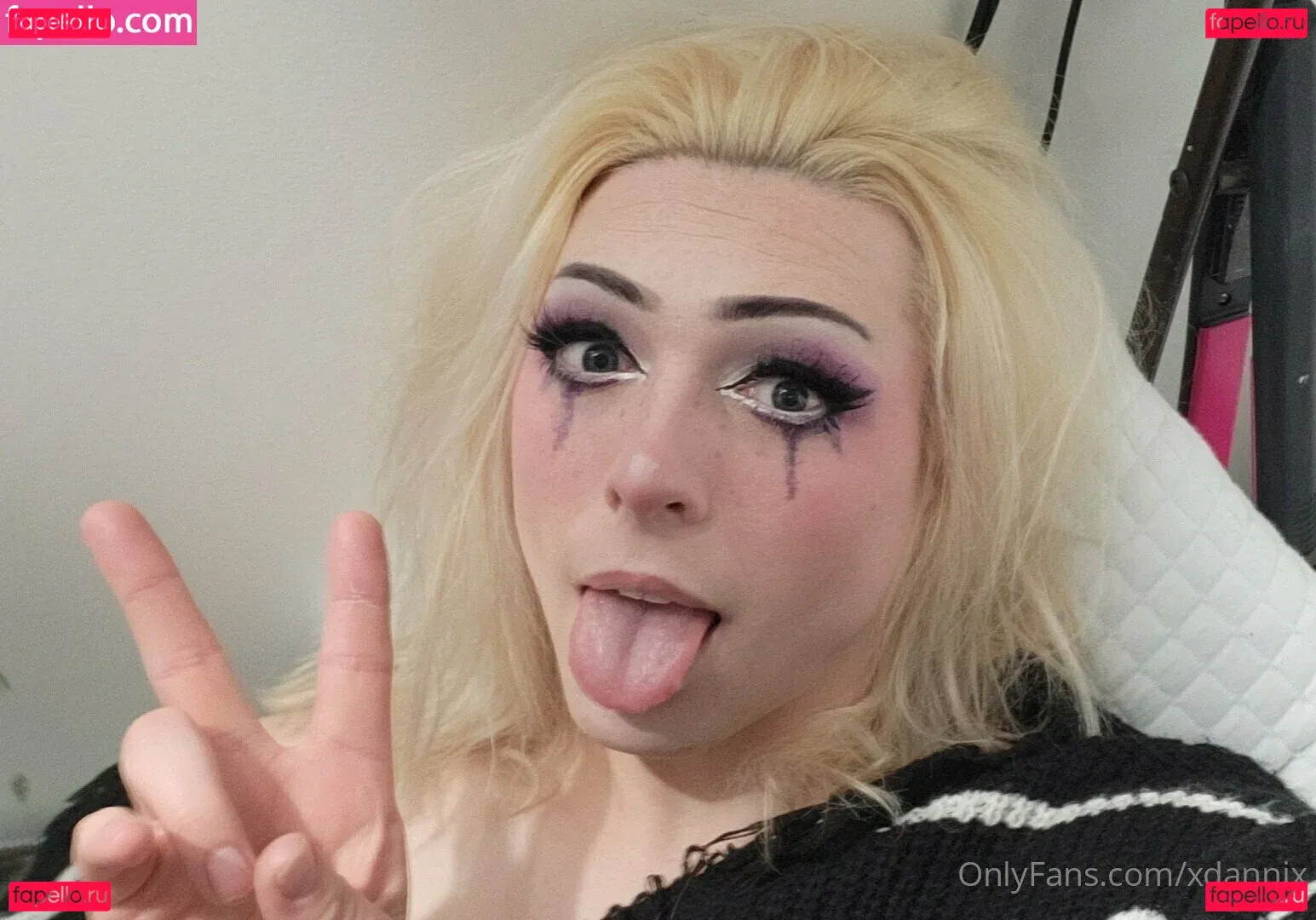 xdannix Onlyfans Photo Gallery 