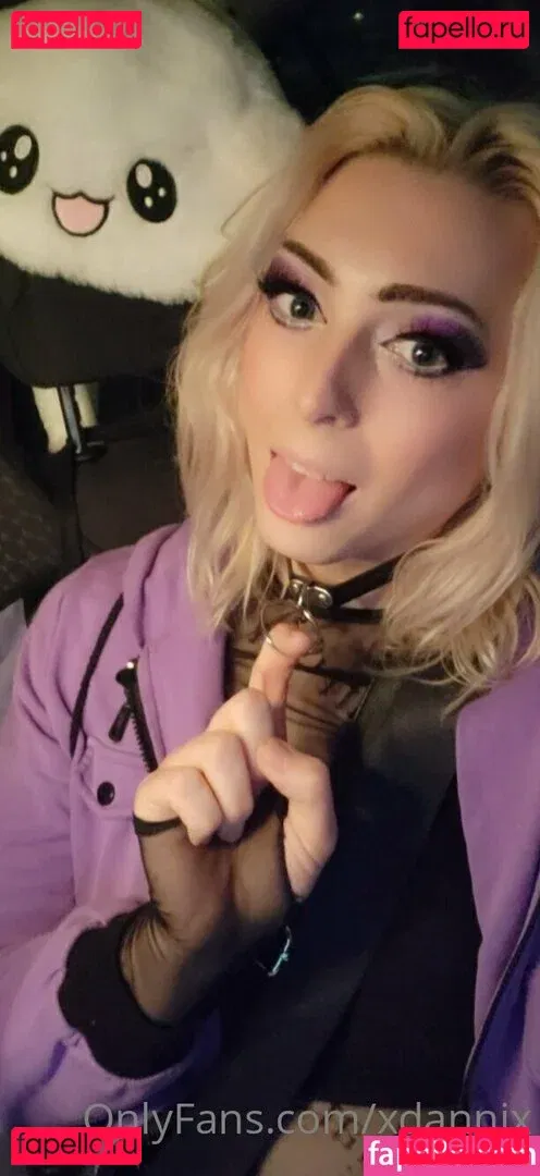xdannix Onlyfans Photo Gallery 