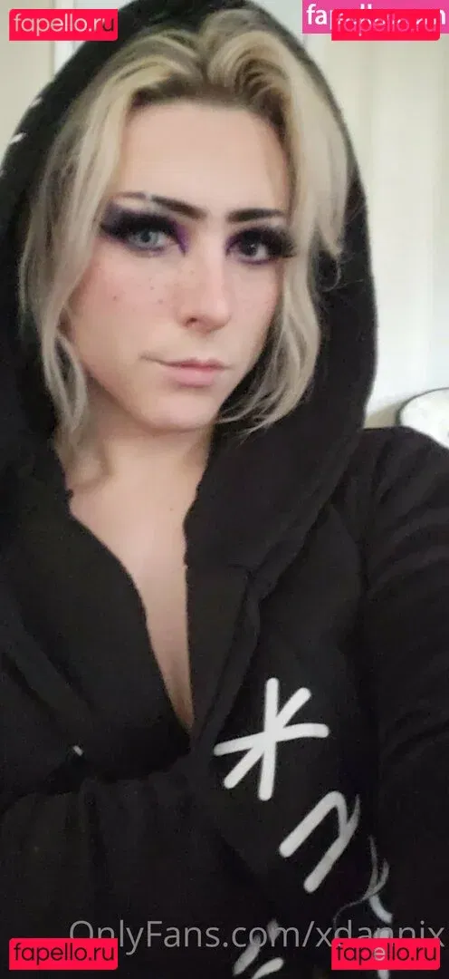 xdannix Onlyfans Photo Gallery 