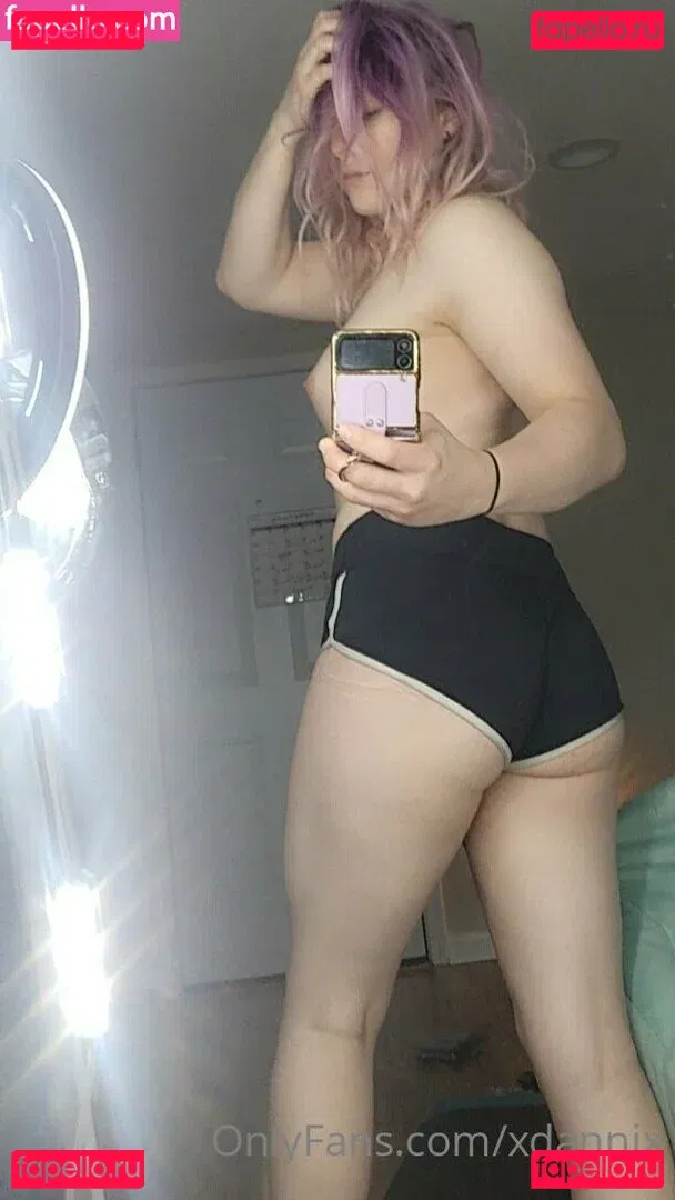xdannix Onlyfans Photo Gallery 