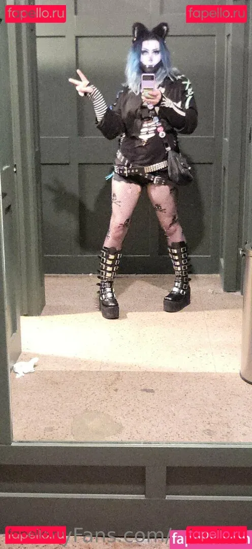 xdannix Onlyfans Photo Gallery 