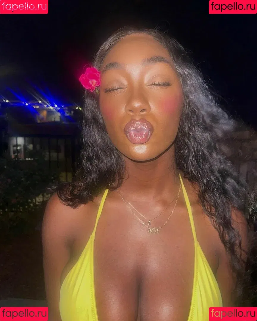 Majormommyissues Onlyfans Photo Gallery 