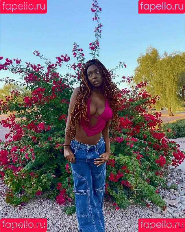 Majormommyissues Onlyfans Photo Gallery 