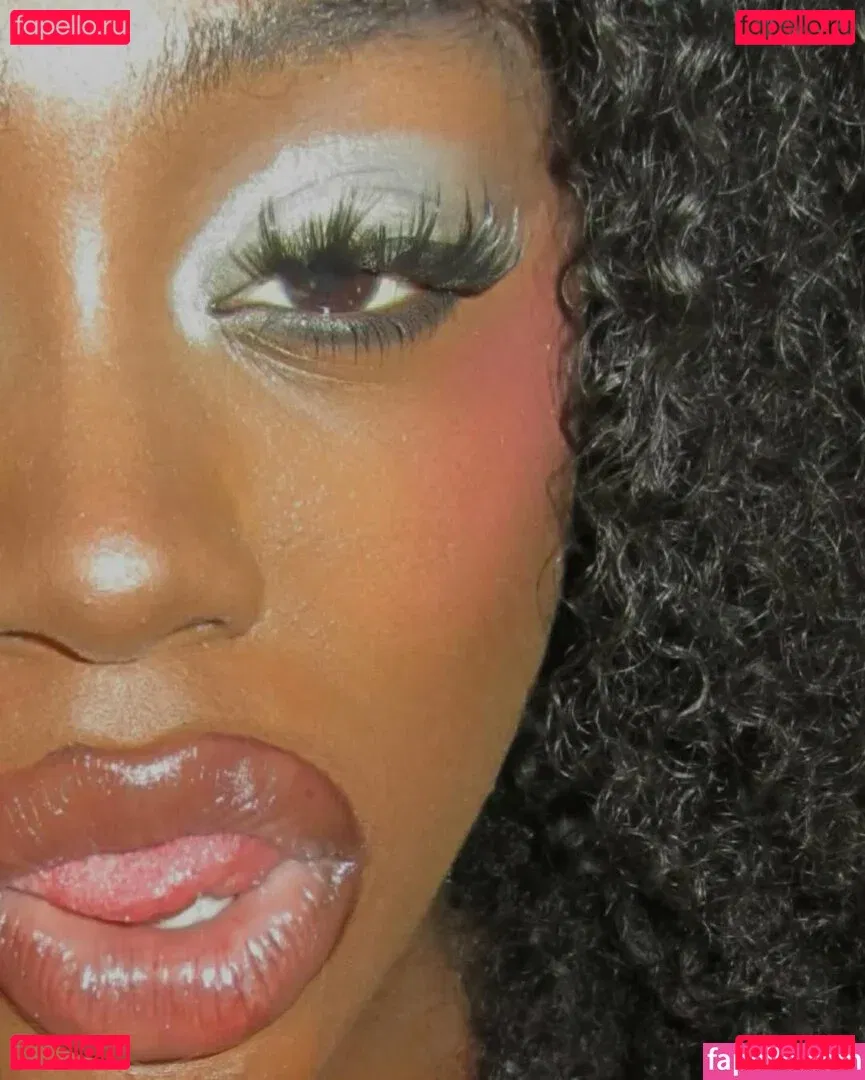 Majormommyissues Onlyfans Photo Gallery 