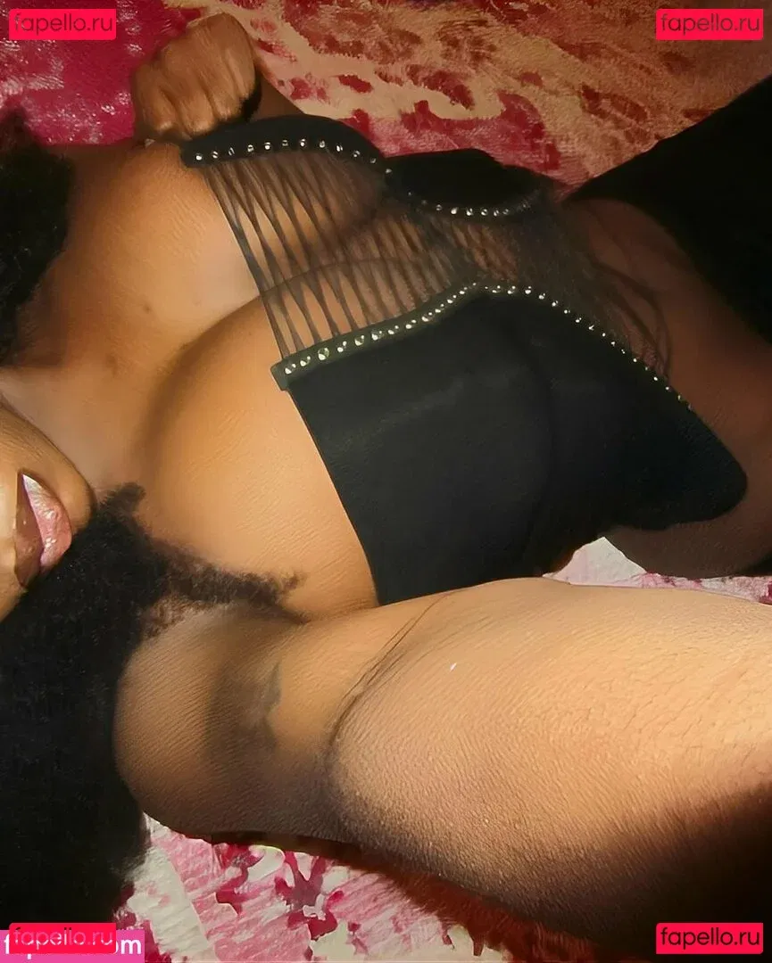 Majormommyissues Onlyfans Photo Gallery 