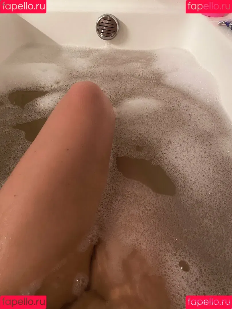 PinkCBJ Onlyfans Photo Gallery 