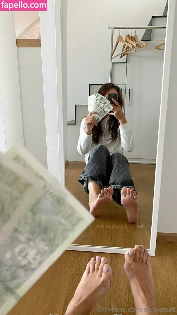 aanyafeat Onlyfans Photo Gallery 