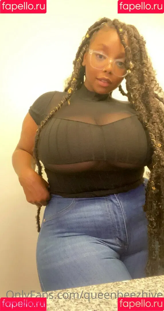 queenbeezhive Onlyfans Photo Gallery 