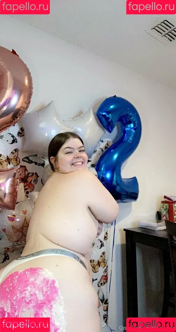 babykcc Onlyfans Photo Gallery 