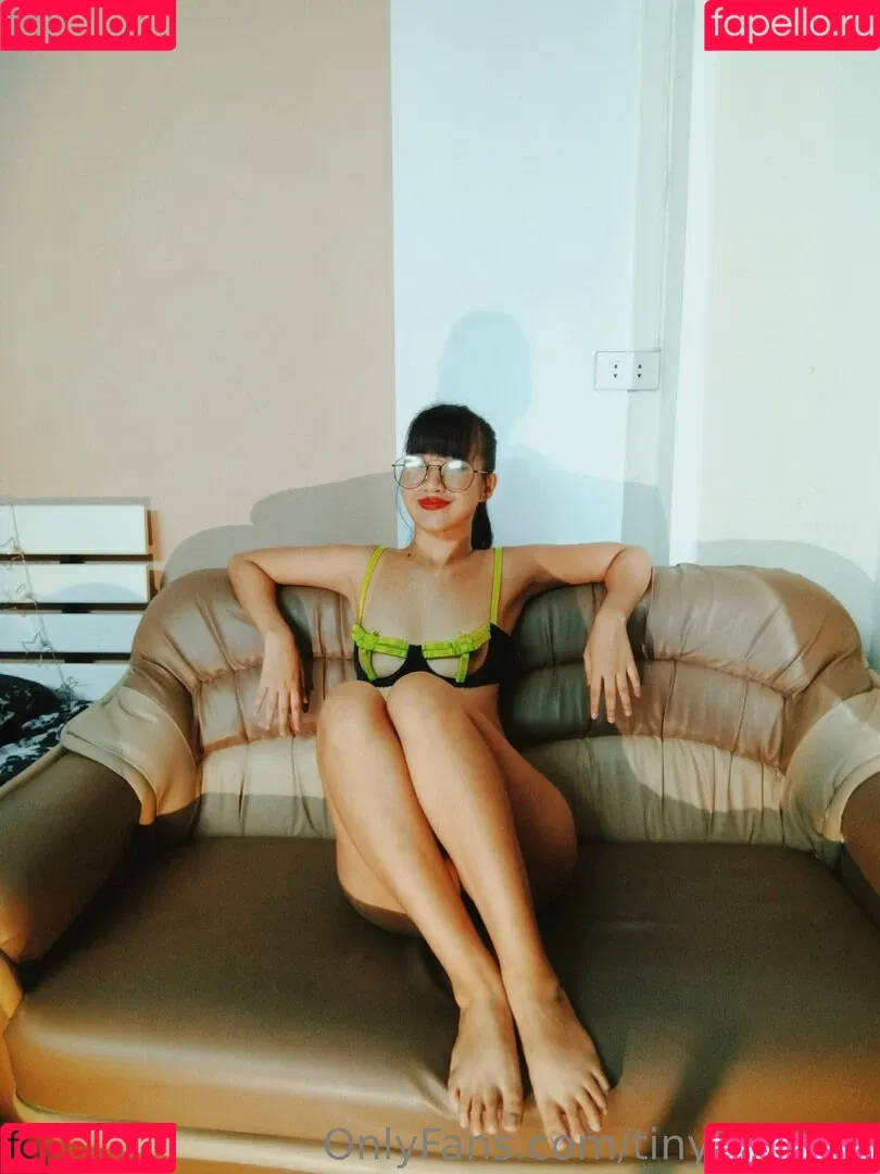 tinytinafree Onlyfans Photo Gallery 