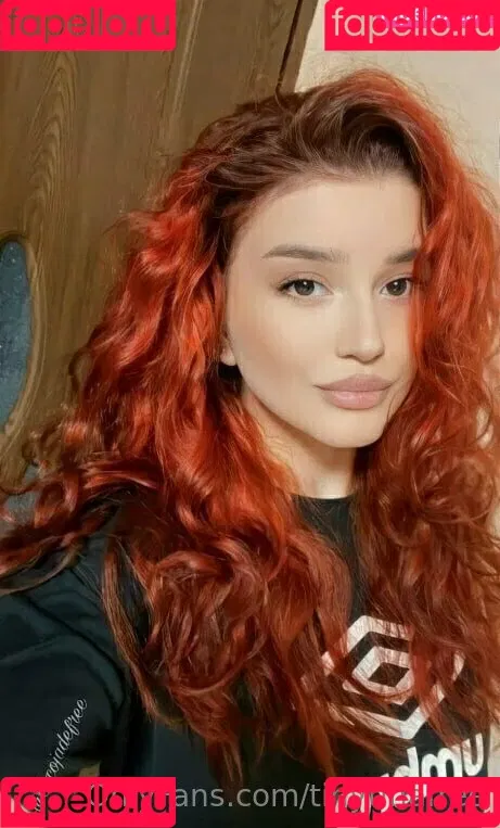tinytinafree Onlyfans Photo Gallery 