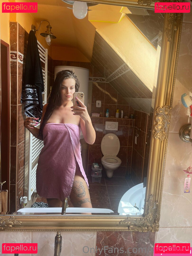 katebran Nude Onlyfans Photo 21