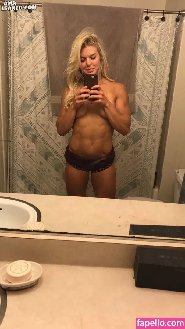 Brooke Ence Onlyfans Photo Gallery 