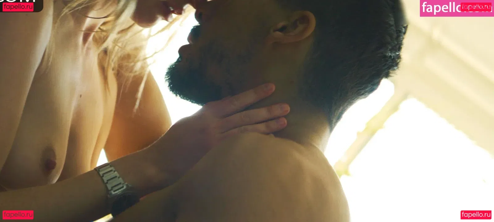 Jeanne Goursaud Onlyfans Photo Gallery 