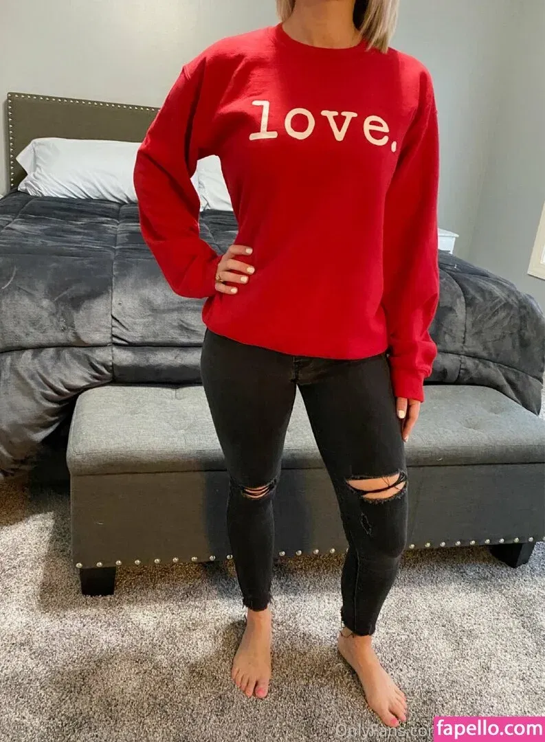 Hotwife_ellie Onlyfans Photo Gallery 