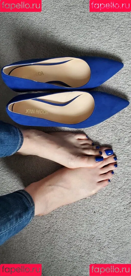 sloan_paws Onlyfans Photo Gallery 