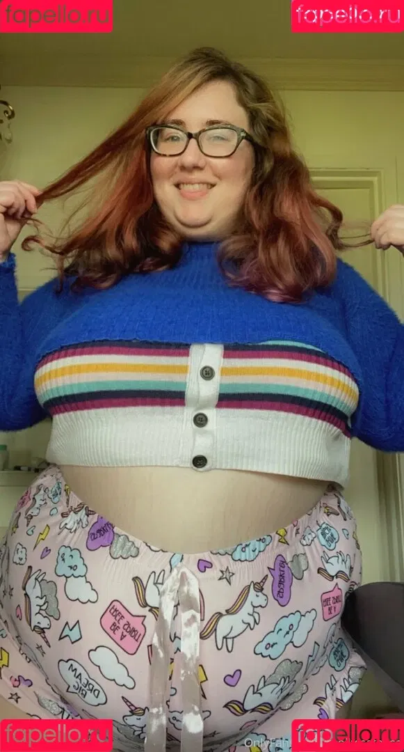 mollyisatease Onlyfans Photo Gallery 