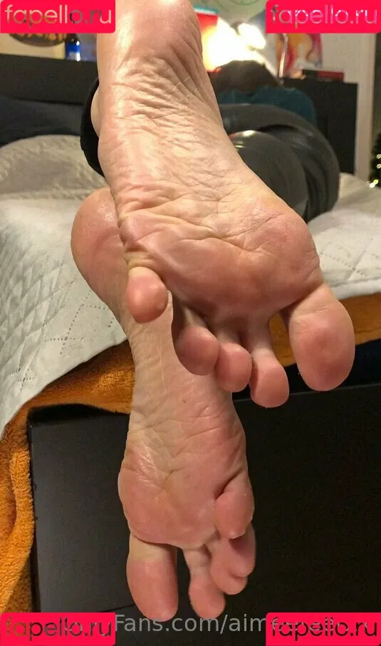 aimeefeetxx Onlyfans Photo Gallery 