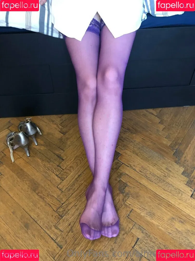 aimeefeetxx Onlyfans Photo Gallery 