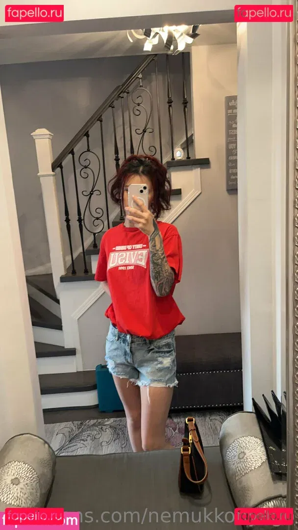 nemukkonyago Onlyfans Photo Gallery 