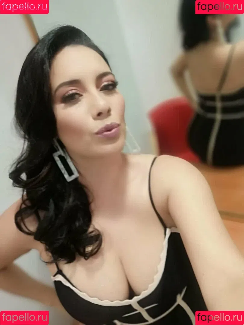 Sugey Abrego Onlyfans Photo Gallery 