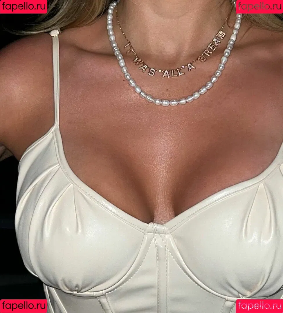 MillieT25 Onlyfans Photo Gallery 