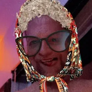 hairyartist Onlyfans Photo Gallery 