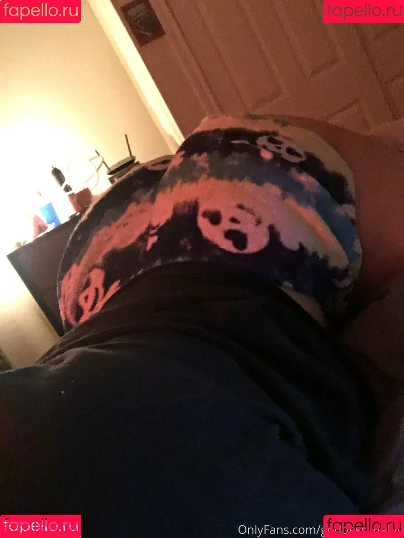 goddesslinaluv Onlyfans Photo Gallery 