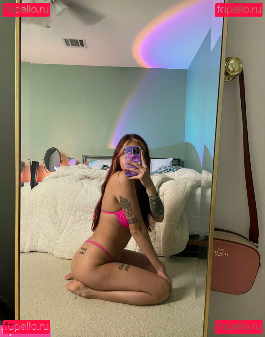 Sluuttyallyy Nude Onlyfans Photo 5