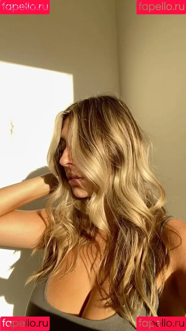 Abbey Wilson Onlyfans Photo Gallery 