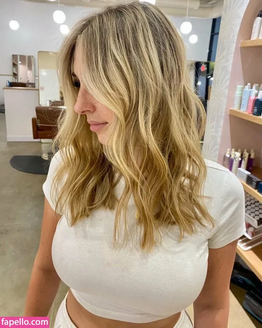 Abbey Wilson Onlyfans Photo Gallery 