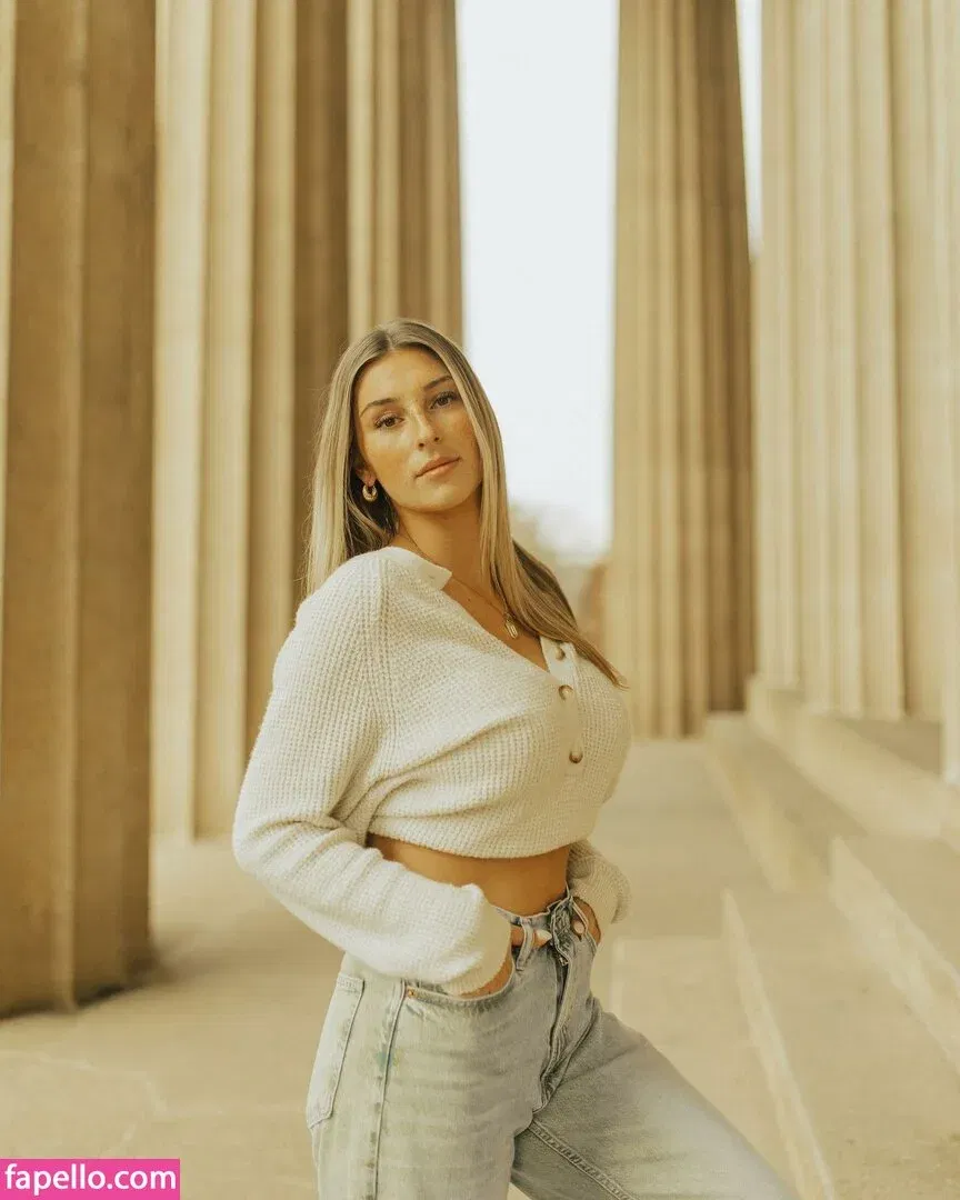 Abbey Wilson Onlyfans Photo Gallery 