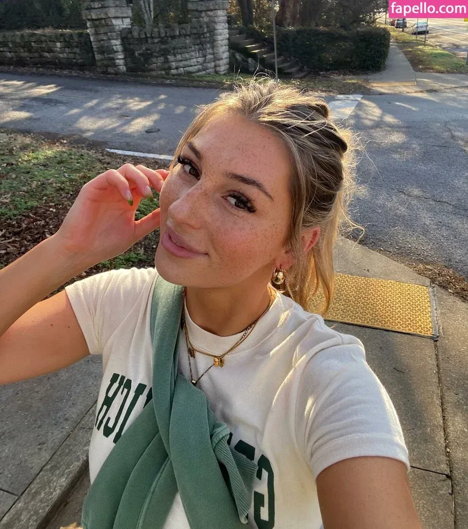 Abbey Wilson Onlyfans Photo Gallery 