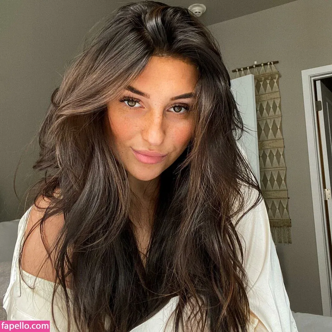 Abbey Wilson Onlyfans Photo Gallery 