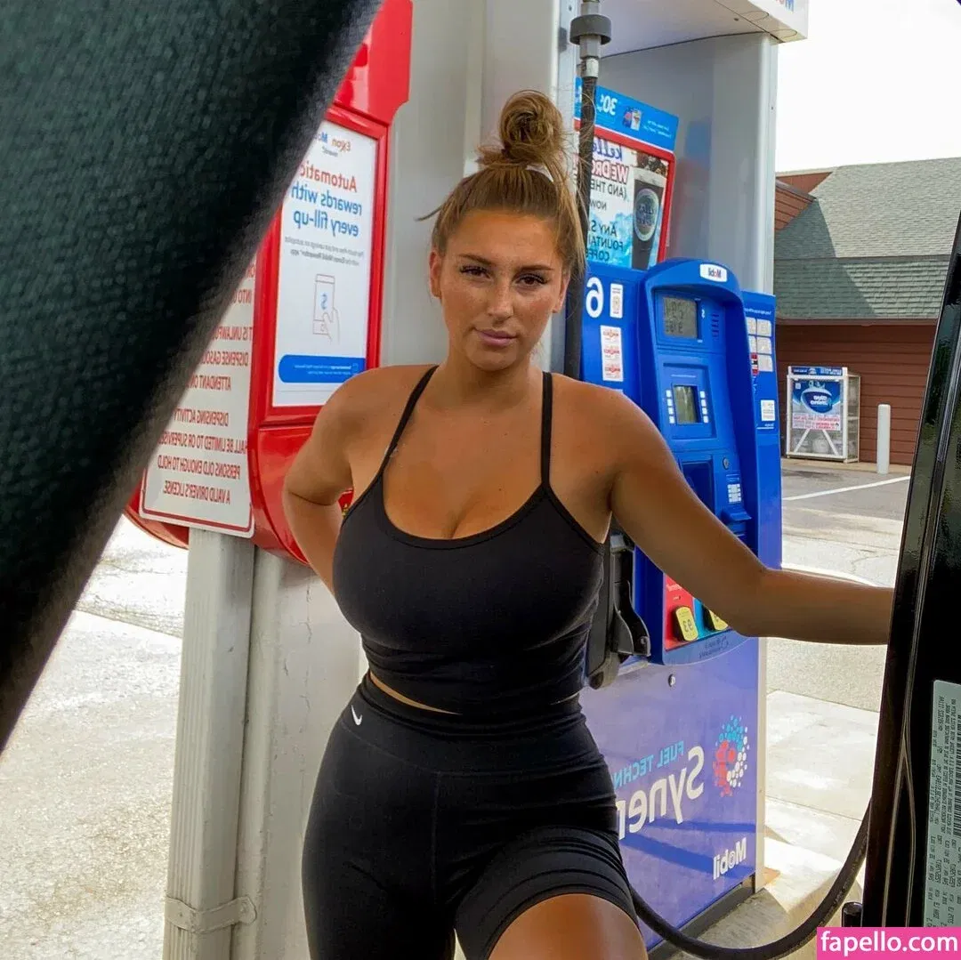 Abbey Wilson Onlyfans Photo Gallery 