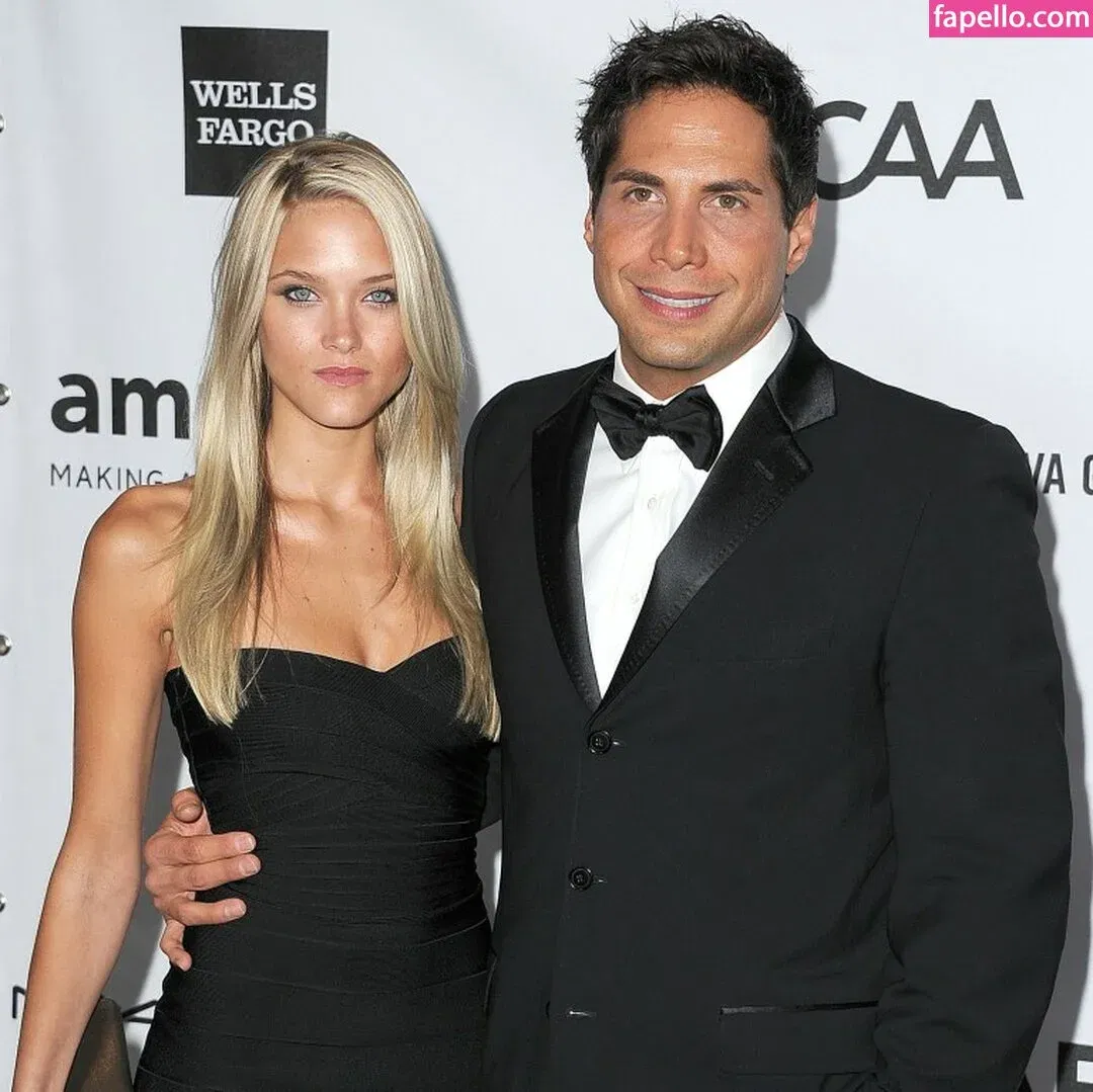 Abbey Wilson Onlyfans Photo Gallery 